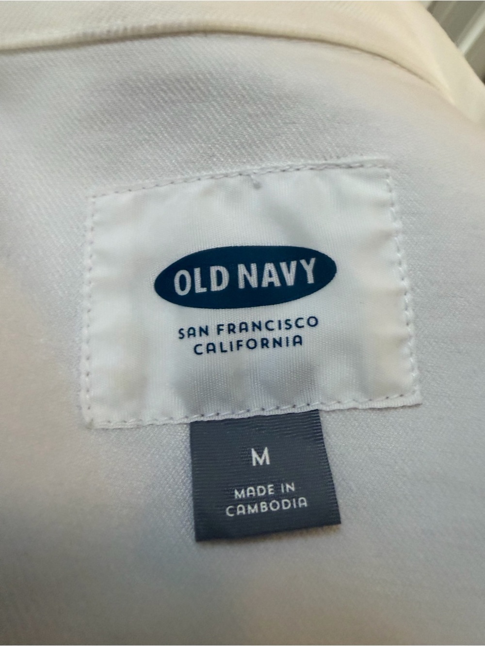Old Navy Ladies White Denim Jacket - Button Front Size Med pockets EUC - Picture 13 of 15
